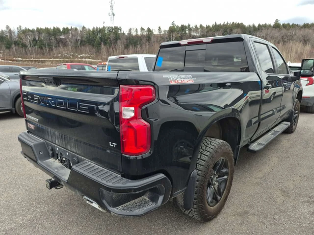 Chevrolet Silverado DIESEL * LT TRAIL BOSS CREW CAB STD BED * CARFAX * - автомобили, коли, обяви за нови и употребявани 2