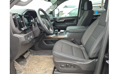 Chevrolet Silverado DIESEL * LT TRAIL BOSS CREW CAB STD BED * CARFAX * - автомобили, коли, обяви за нови и употребявани 6