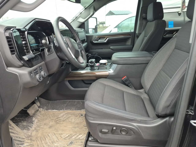 Chevrolet Silverado DIESEL * LT TRAIL BOSS CREW CAB STD BED * CARFAX * - автомобили, коли, обяви за нови и употребявани 6