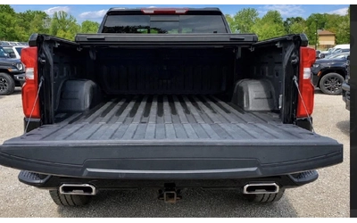 Chevrolet Silverado 1500 * TRAILBOSS DIESEL * CARFAX * 4WD * - автомобили, коли, обяви за нови и употребявани 9