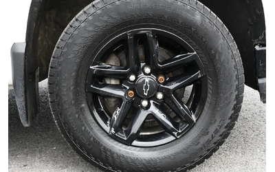 Chevrolet Silverado TRAIL BOSS + Z71 + CREWCAB + CONSOLE + 5.3L 4x4 - автомобили, коли, обяви за нови и употребявани 9