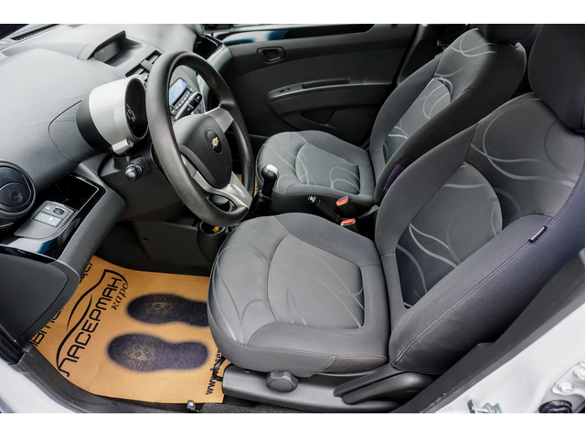 Chevrolet Spark 1.0i GPL - автомобили, коли, обяви за нови и употребявани 6