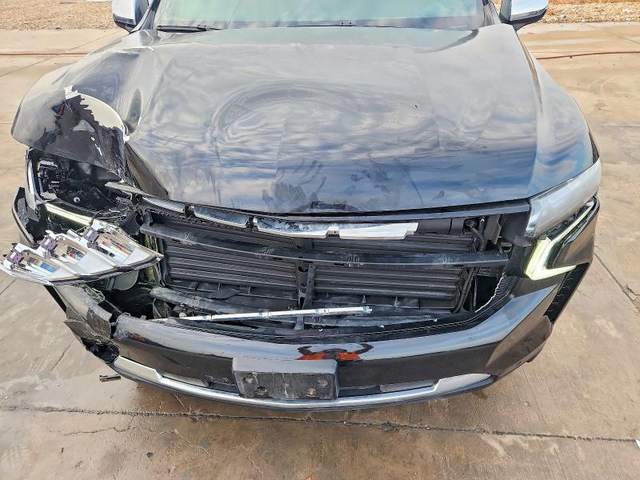 Chevrolet Suburban 5.3L 8 4X4 W/REAR WHEEL DRV - автомобили, коли, обяви за нови и употребявани 12