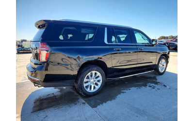 chevrolet-suburban-5-3l-8-4x4-w-rear-wheel-drv - 3