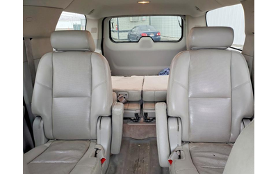 Chevrolet Suburban 5.3L 8 4x4 w/Rear Wheel Drv - автомобили, коли, обяви за нови и употребявани 8