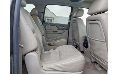 Chevrolet Suburban 5.3L 8 4x4 w/Rear Wheel Drv - автомобили, коли, обяви за нови и употребявани 9