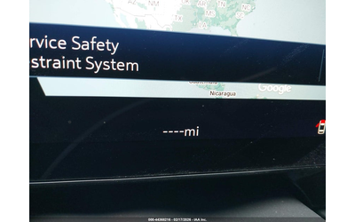 Chevrolet Suburban 5.3L V-8 DI, VVT, 355HP 4X2 Drive - автомобили, коли, обяви за нови и употребявани 14