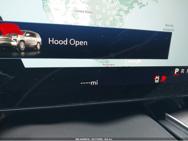 Chevrolet Suburban 5.3L V-8 DI, VVT, 355HP 4X2 Drive - автомобили, коли, обяви за нови и употребявани 6