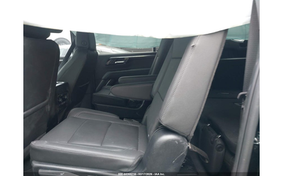 Chevrolet Suburban 5.3L V-8 DI, VVT, 355HP 4X2 Drive - автомобили, коли, обяви за нови и употребявани 7