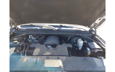 Chevrolet Suburban 5.3L V-8 DI, VVT, 355HP 4X4 Drive - автомобили, коли, обяви за нови и употребявани 9