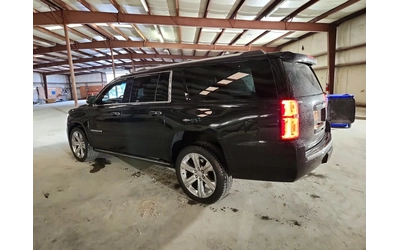 chevrolet-suburban - 1