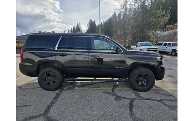 chevrolet-tahoe - 2