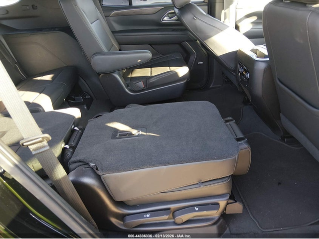 Chevrolet Tahoe 5.3L V-8 DI, VVT, 355HP 4X4 Drive - автомобили, коли, обяви за нови и употребявани 7