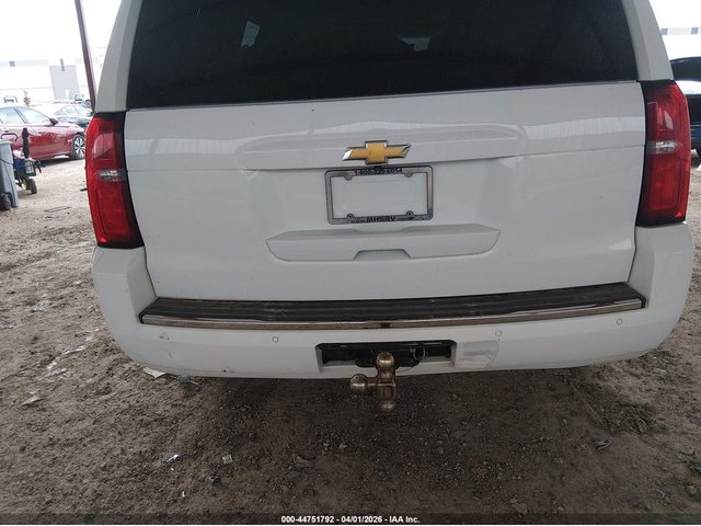 Chevrolet Tahoe 5.3L V-8 DI, VVT, 355HP 4X4 Drive - автомобили, коли, обяви за нови и употребявани 16