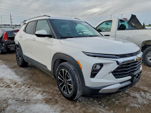 Chevrolet Trailblazer 1.3L 3 Front-wheel Drive - автомобили, коли, обяви за нови и употребявани 4