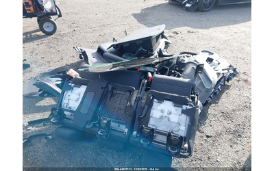 Chevrolet Traverse 2.5L I-4 DI, DOHC, VVT, TURBO, 328HP Front Wheel Drive - автомобили, коли, обяви за нови и употребявани 11