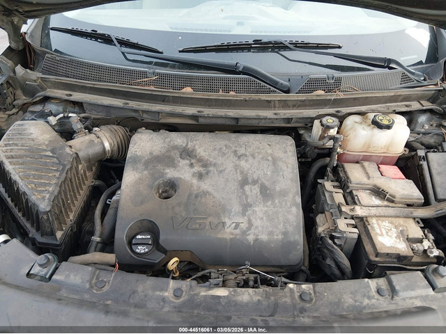 Chevrolet Traverse 3.6L V-6 DI, DOHC, VVT, 310HP All Wheel Drive - автомобили, коли, обяви за нови и употребявани 9