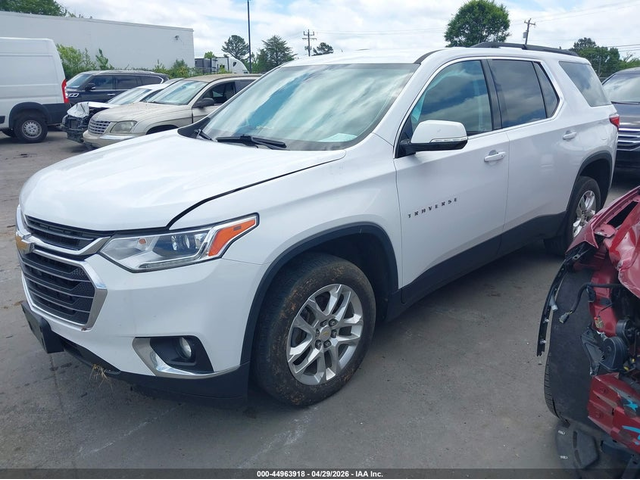 Chevrolet Traverse 3.6L V-6 DI, DOHC, VVT, 310HP Front Wheel Drive - автомобили, коли, обяви за нови и употребявани 1