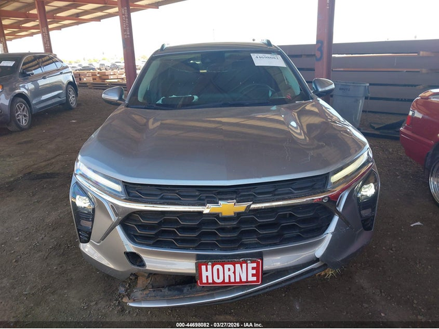 Chevrolet Trax 1.2L I-3 DI, DOHC, VVT, TURBO, 137HP Front Wheel Drive - автомобили, коли, обяви за нови и употребявани 11