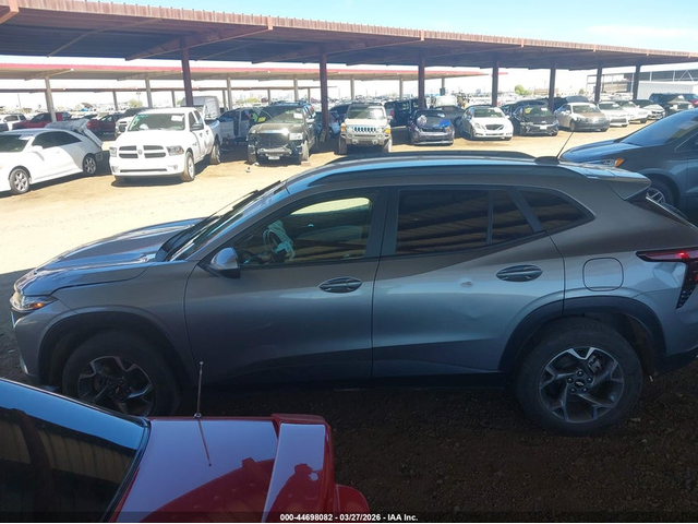 Chevrolet Trax 1.2L I-3 DI, DOHC, VVT, TURBO, 137HP Front Wheel Drive - автомобили, коли, обяви за нови и употребявани 13