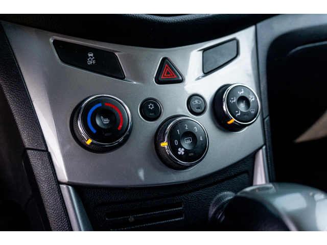 Chevrolet Trax 1.4T - АВТОМАТ - РЕАЛНИ КМ- ГАРАНЦИЯ - автомобили, коли, обяви за нови и употребявани 14