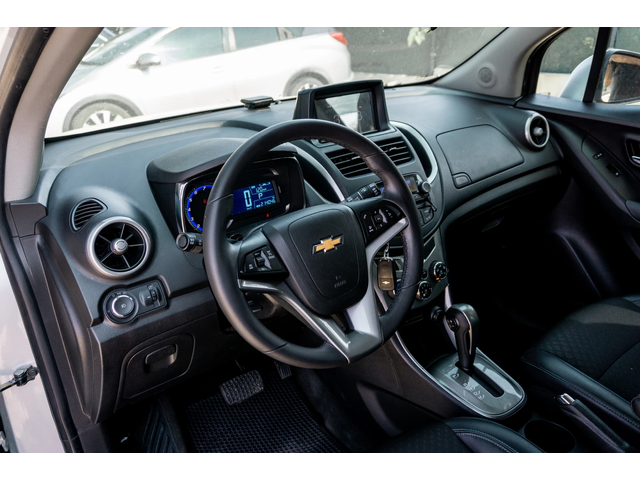 Chevrolet Trax 1.4T - АВТОМАТ - РЕАЛНИ КМ- ГАРАНЦИЯ - автомобили, коли, обяви за нови и употребявани 7
