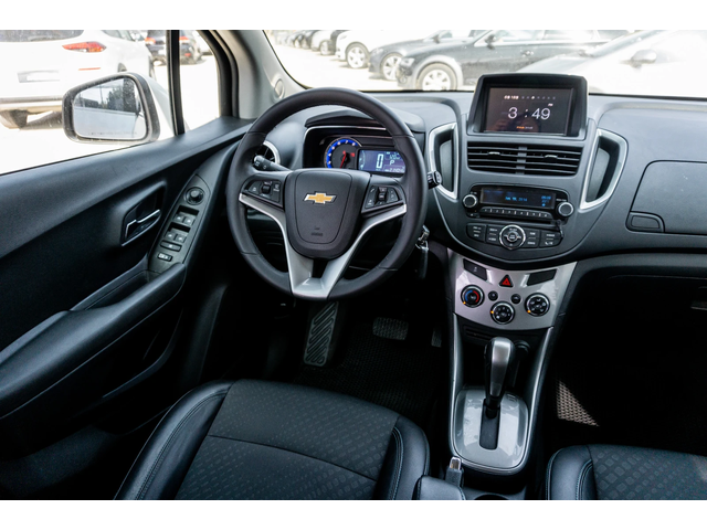 Chevrolet Trax 1.4T - АВТОМАТ - РЕАЛНИ КМ- ГАРАНЦИЯ - автомобили, коли, обяви за нови и употребявани 8