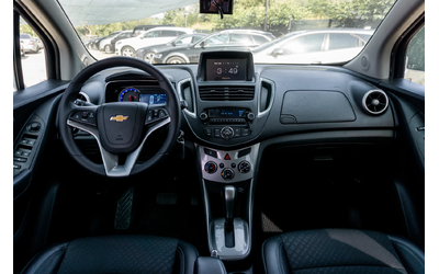 Chevrolet Trax 1.4T - АВТОМАТ - РЕАЛНИ КМ- ГАРАНЦИЯ - автомобили, коли, обяви за нови и употребявани 9