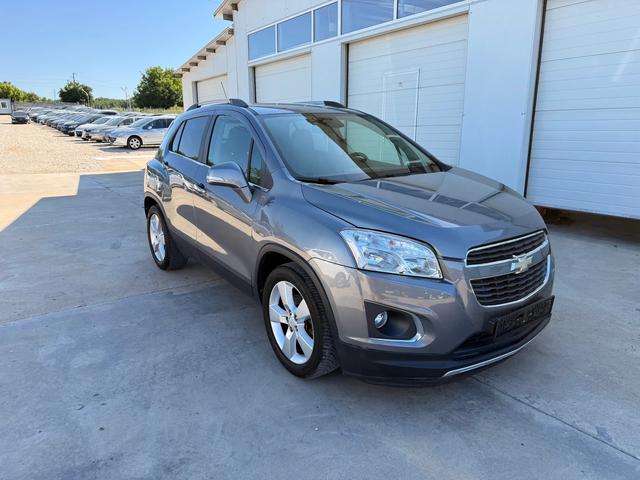 Chevrolet Trax 1.7cdti 131k.c* Navi* UNIKAT* - автомобили, коли, обяви за нови и употребявани 11