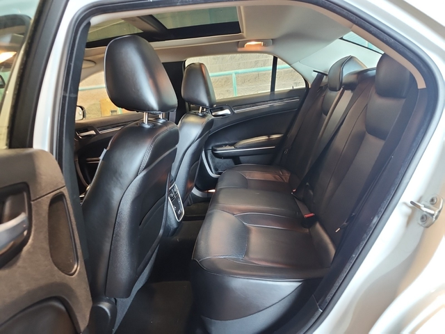 Chrysler 200 3.6L 6cyl AWD - автомобили, коли, обяви за нови и употребявани 11