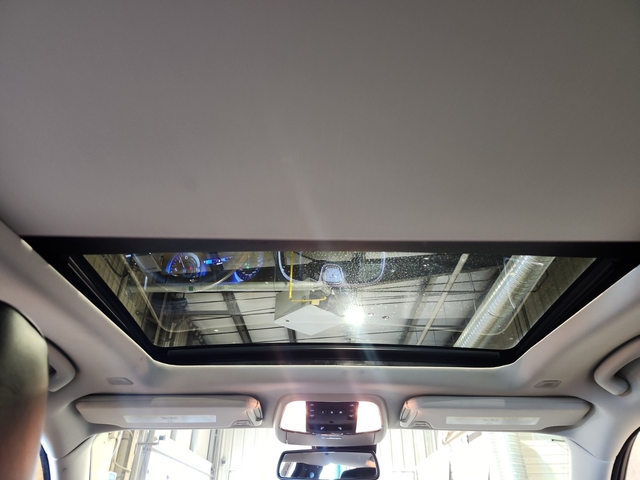 Chrysler 200 3.6L 6cyl AWD - автомобили, коли, обяви за нови и употребявани 12