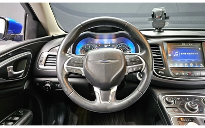 Chrysler 200 * Distronic, * Park Assist * 2.4 - автомобили, коли, обяви за нови и употребявани 7