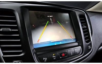 Chrysler 200 * Distronic, * Park Assist * 2.4 - автомобили, коли, обяви за нови и употребявани 10