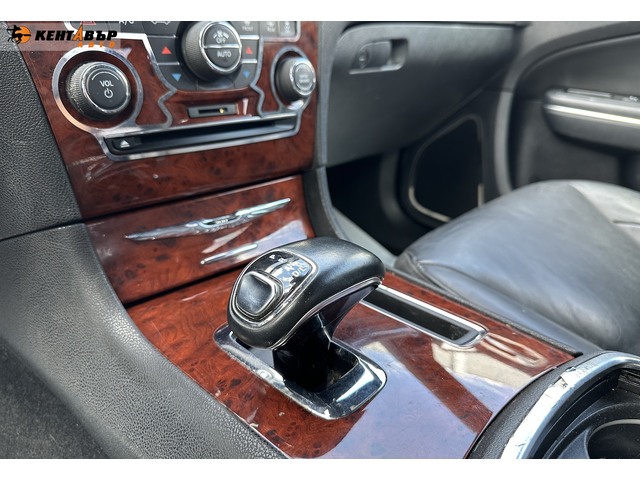Chrysler 300 3.6i 292 к.с./ГАРАНЦИЯ 6 МЕСЕЦА - автомобили, коли, обяви за нови и употребявани 11