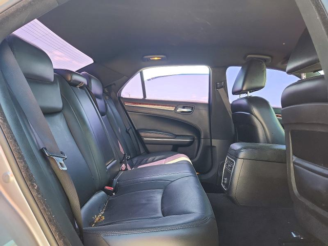 Chrysler 300 3.6L 6 ALL WHEEL DRIVE - автомобили, коли, обяви за нови и употребявани 9