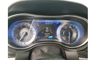 Chrysler 300 3.6L 6 Rear-wheel drive - автомобили, коли, обяви за нови и употребявани 9