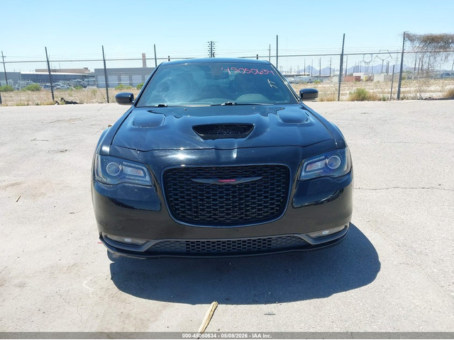 Chrysler 300 3.6L V-6 DOHC, VVT, 300HP Rear Wheel Drive - автомобили, коли, обяви за нови и употребявани 12