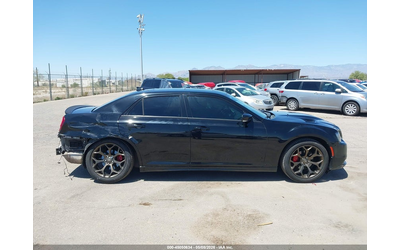 Chrysler 300 3.6L V-6 DOHC, VVT, 300HP Rear Wheel Drive - автомобили, коли, обяви за нови и употребявани 13