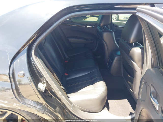 Chrysler 300 3.6L V-6 DOHC, VVT, 300HP Rear Wheel Drive - автомобили, коли, обяви за нови и употребявани 7
