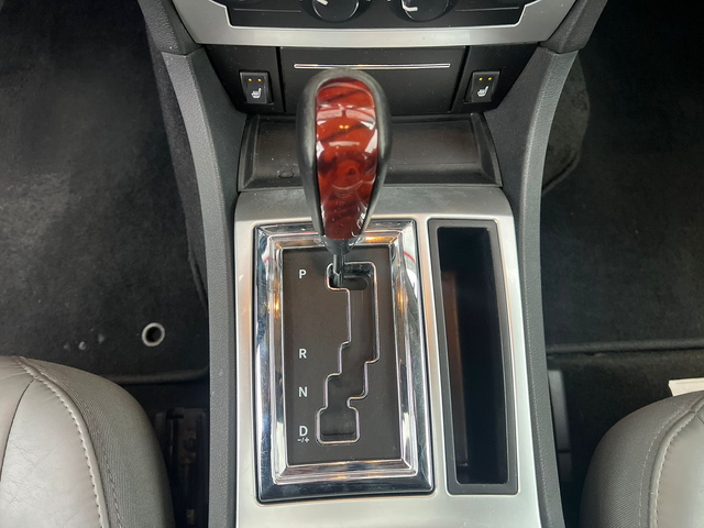 Chrysler 300c 3.5LX - автомобили, коли, обяви за нови и употребявани 10