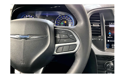 Chrysler 300c * Touring L | Leather | V6 | Remote Start * CARFAX - автомобили, коли, обяви за нови и употребявани 8