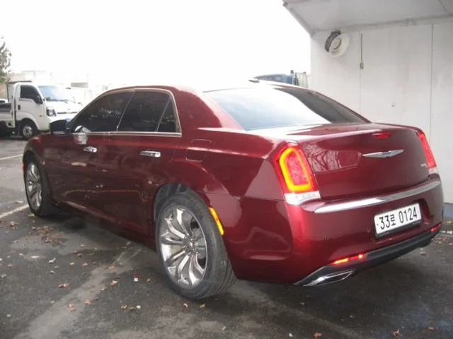 Chrysler 300c 3.6 Prestige - автомобили, коли, обяви за нови и употребявани 12