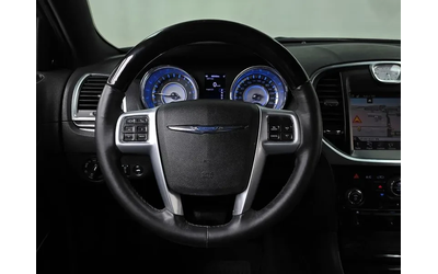 Chrysler 300c 3.6 - автомобили, коли, обяви за нови и употребявани 12