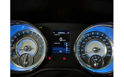 Chrysler 300c 3.6 - автомобили, коли, обяви за нови и употребявани 7