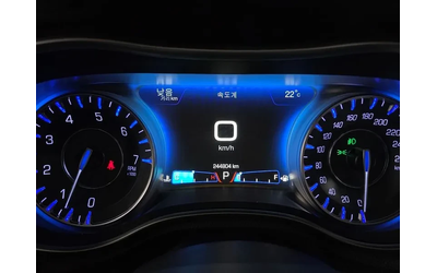 Chrysler 300c 3.6 - автомобили, коли, обяви за нови и употребявани 7