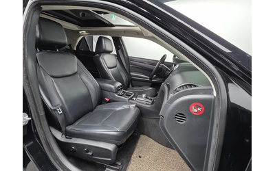 Chrysler 300c 3.6 - автомобили, коли, обяви за нови и употребявани 9