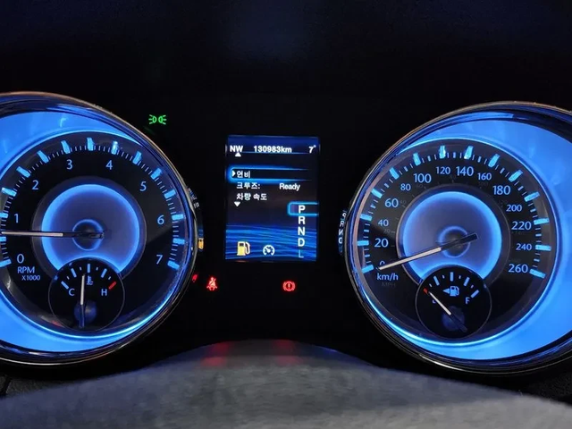 Chrysler 300c 3.6 - автомобили, коли, обяви за нови и употребявани 7