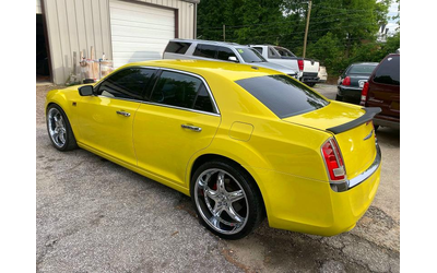 chrysler-300c-5-7l-8-rear-wheel-drive - 2