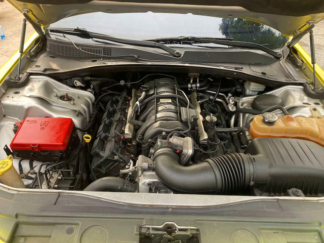 Chrysler 300c 5.7L 8 REAR WHEEL DRIVE - автомобили, коли, обяви за нови и употребявани 6