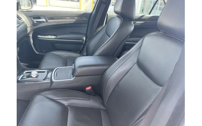 Chrysler 300c Touring-L All-Wheel Drive* * - автомобили, коли, обяви за нови и употребявани 10